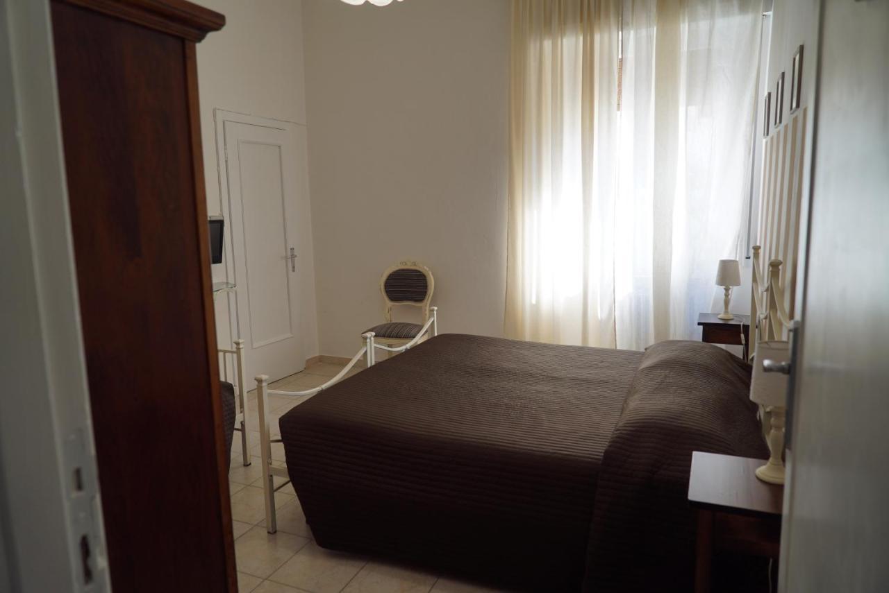 B&B Il Piccolo Paradiso Montenero  Bagian luar foto