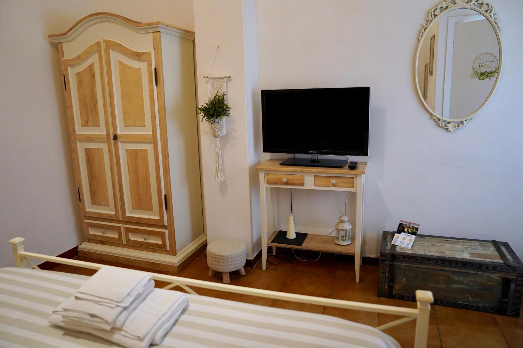 B&B Il Piccolo Paradiso Montenero  Bagian luar foto