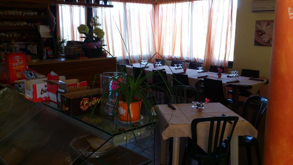 B&B Il Piccolo Paradiso Montenero  Bagian luar foto